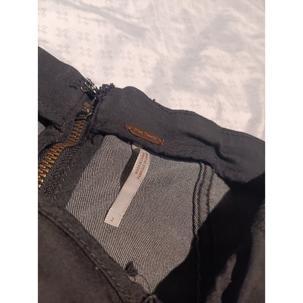 Free People Women’s A‑Line Mini Skirt Black Size 2 Cotton Blend Zip Back - Picture 3 of 3